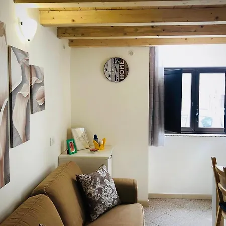 La Casetta Di Lu Apartament *